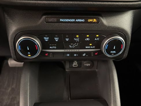 Certified 2024 Ford Escape Active w/ Cold Weather Package FWD image 13