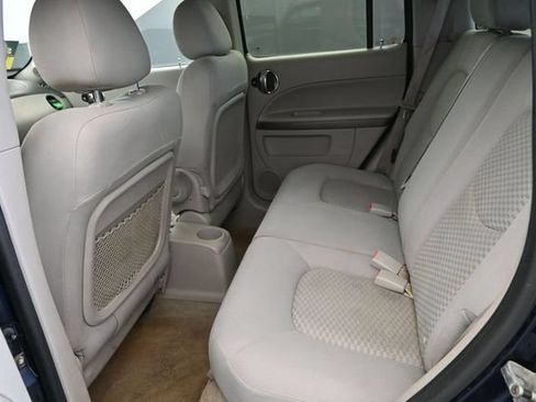 Used 2007 Chevrolet HHR LS FWD image 14