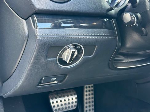Used 2020 Mercedes-Benz SL 450 image 27