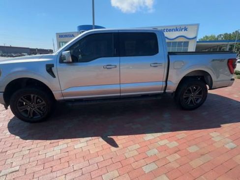 Used 2022 Ford F150 Lariat AWD/4WD image 7