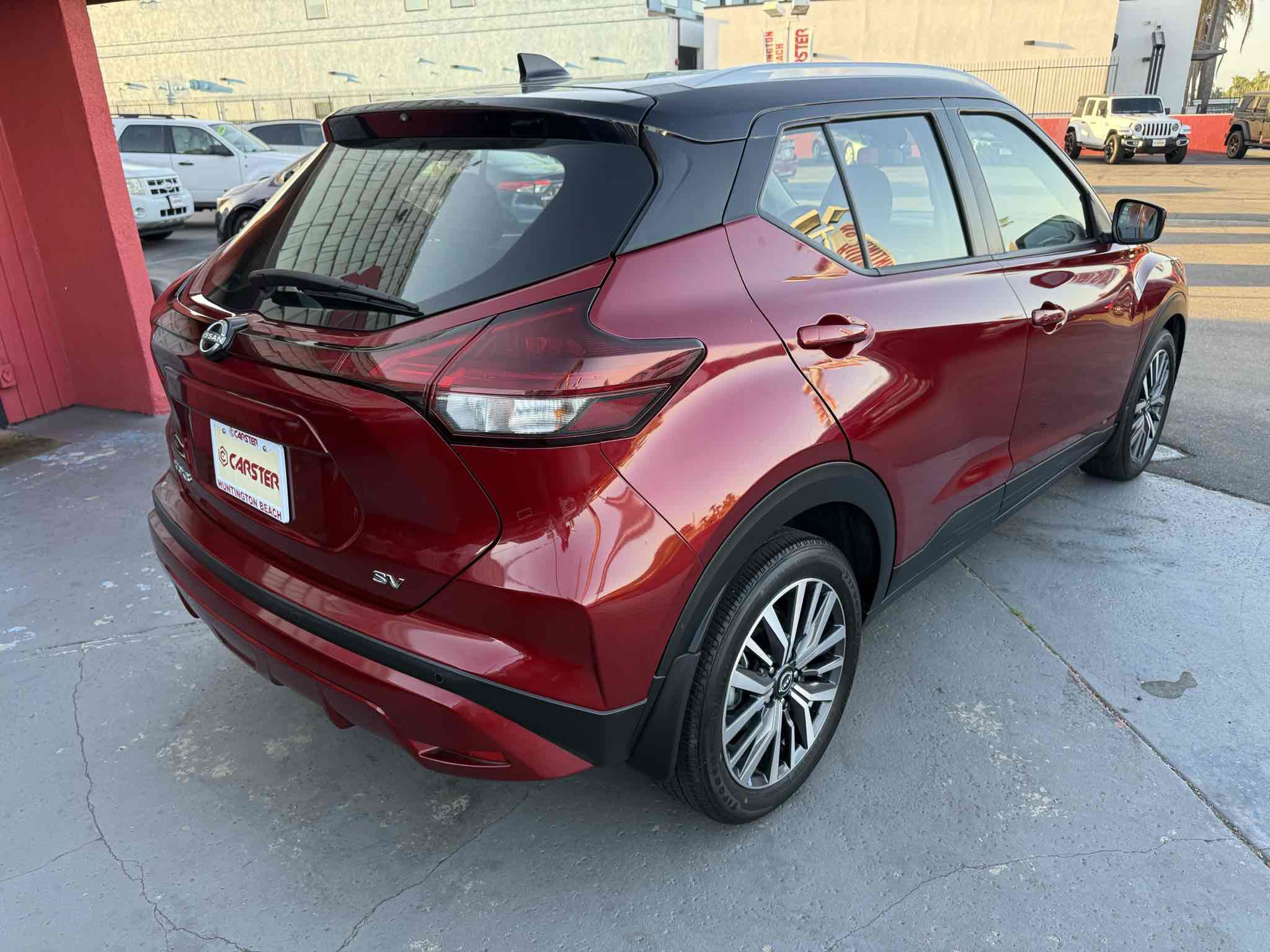 Used 2022 Nissan Kicks SV FWD image 27