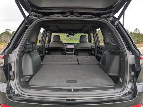 New 2026 Jeep Grand Cherokee Limited image 44