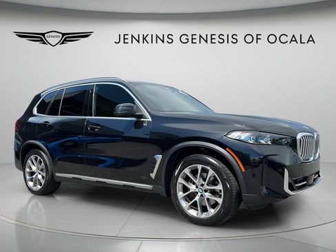 Used 2024 BMW X5 sDrive40i w/ Premium Package RWD image 1