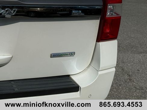 Used 2017 Ford Expedition EL Limited w/ Equipment Group 301A AWD/4WD image 11