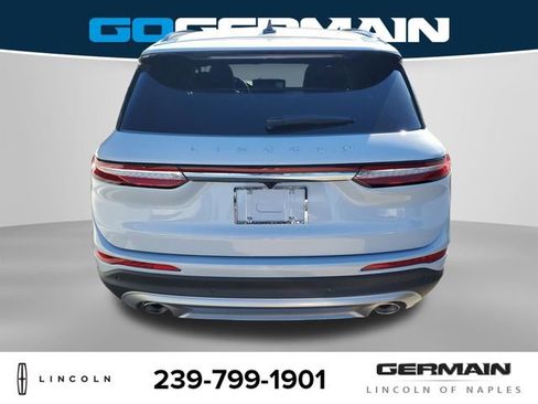 New 2026 Lincoln Corsair Premiere image 9