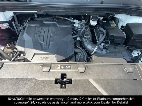 Certified 2024 Kia Carnival LX FWD image 26