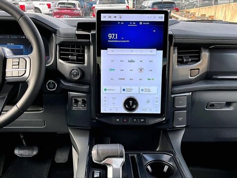 Used 2025 Ford F150 Lightning Flash w/ Max Trailer Tow Package image 9