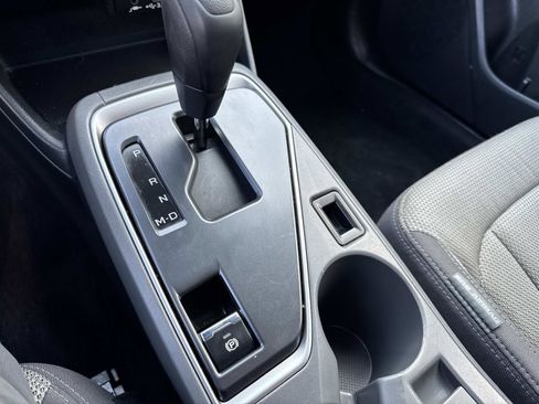 Used 2024 Subaru Crosstrek 2.0i Premium image 25