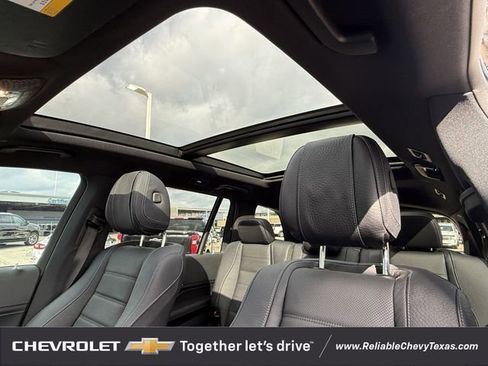 Used 2026 Mercedes-Benz GLS 580 4MATIC image 32