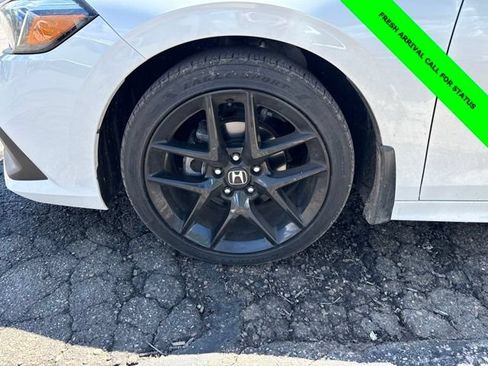 Certified 2022 Honda Civic Sport image 3