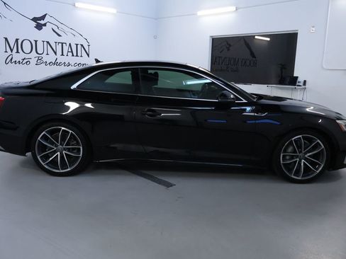 Used 2020 Audi A5 2.0T Premium Plus w/ Premium Plus AWD/4WD image 8