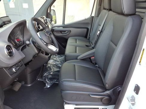New 2026 Mercedes-Benz Sprinter 2500 image 15