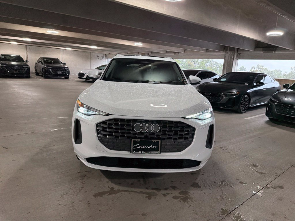 Used 2026 Audi Q5 Premium Plus AWD/4WD image 2