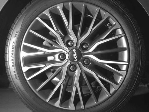 Used 2022 Kia Forte GT-Line w/ GT-Line Technology Package image 16