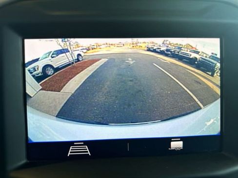 Used 2021 GMC Sierra 1500 2WD Regular Cab w/ Sierra Value Package image 18