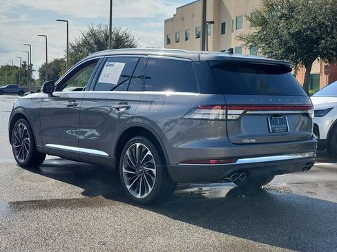 Certified 2021 Lincoln Aviator Reserve w/ Equipment Group 202A image 4