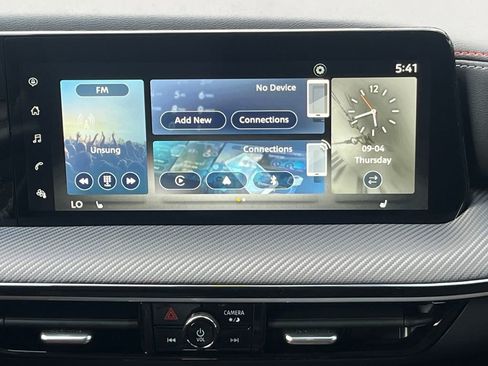 New 2025 Nissan Kicks SR w/ SR Premium Package image 25