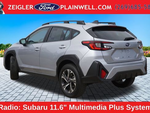 Used 2025 Subaru Crosstrek 2.5i Premium AWD/4WD image 3