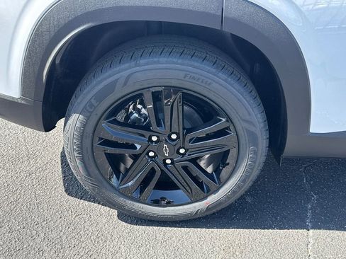 New 2026 Chevrolet Trax ACTIV w/ Sunroof Package image 18