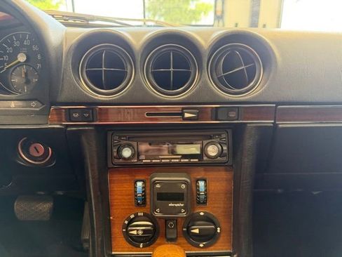 Used 2017 Ford F250 XLT w/ XLT Premium Package image 15