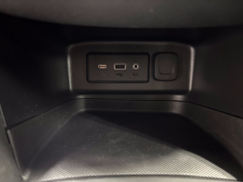 Used 2024 Chevrolet Equinox LT AWD/4WD image 20