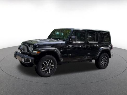 Used 2025 Jeep Wrangler Unlimited Sahara AWD/4WD image 7