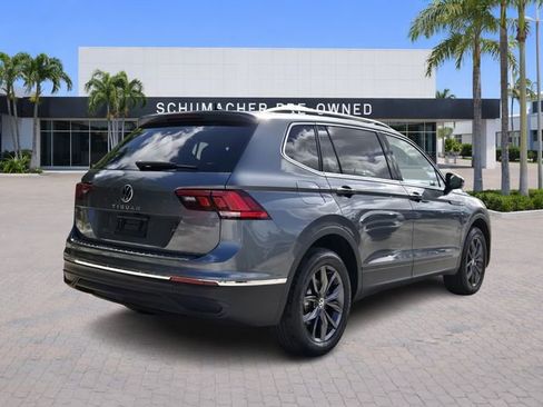 Certified 2023 Volkswagen Tiguan SE FWD image 7
