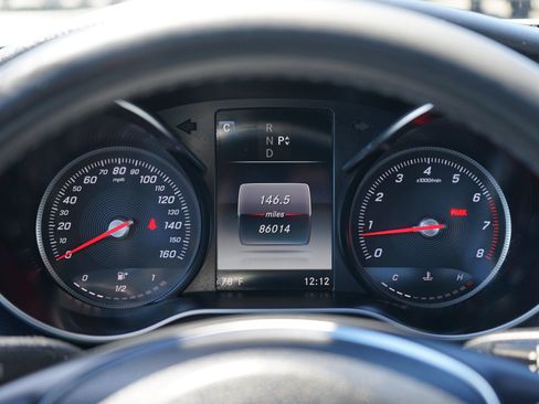 Used 2018 Mercedes-Benz C 300 4MATIC Sedan image 11