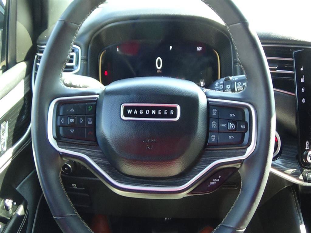 Certified 2022 Jeep Wagoneer Series II AWD/4WD image 22
