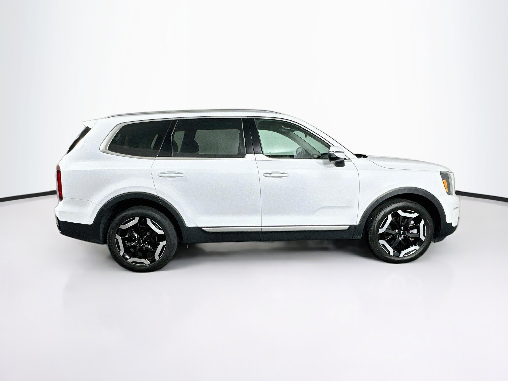 Used 2024 Kia Telluride S w/ S Sunroof Package AWD/4WD image 10