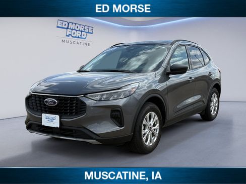 New 2025 Ford Escape Active w/ Cold Weather Package image 1