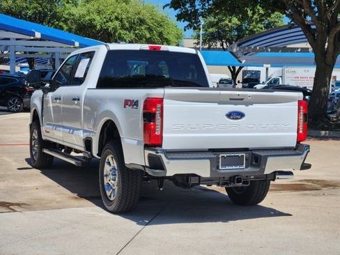 Used 2026 Ford F250 Lariat w/ Chrome Package image 3