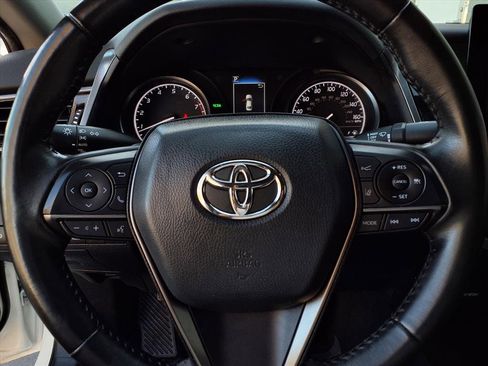 Certified 2023 Toyota Camry SE image 13