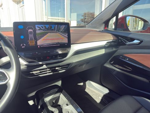 Used 2021 Volkswagen ID.4 Pro S w/ Gradient Package image 14