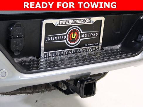 Used 2023 GMC Canyon AT4X image 28