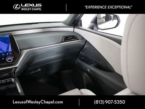 Used 2024 Lexus TX 350 FWD w/ Technology Package image 33