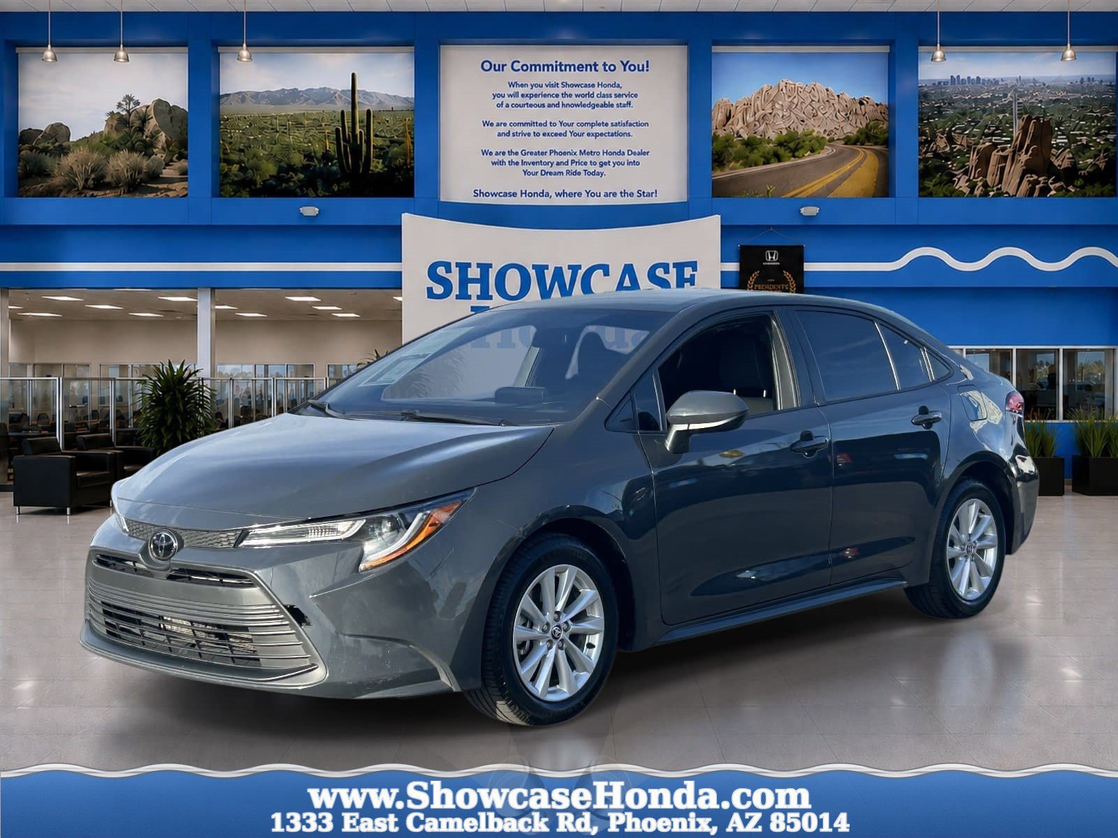 Used 2024 Toyota Corolla LE w/ LE Convenience Package FWD image 1