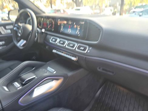 Certified 2025 Mercedes-Benz GLS 450 4MATIC image 12