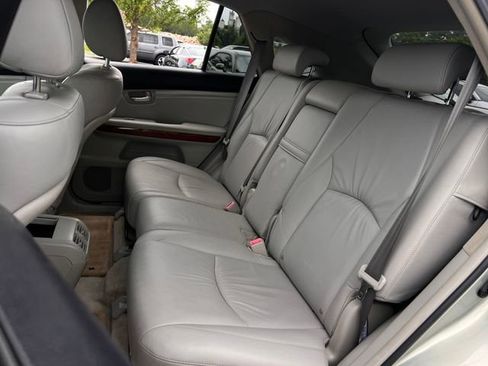 Used 2006 Lexus RX 330 FWD image 16