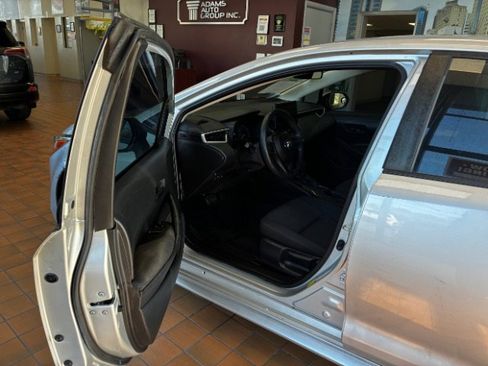 Used 2023 Toyota Corolla LE image 13