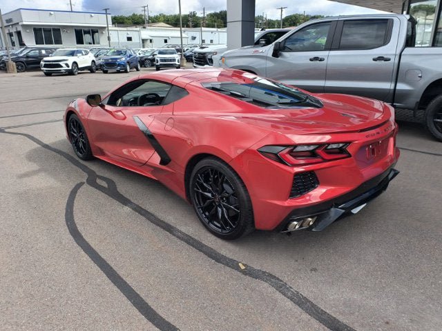 Used 2024 Chevrolet Corvette Stingray Preferred Cpe w/ Battery Protection Package RWD image 2
