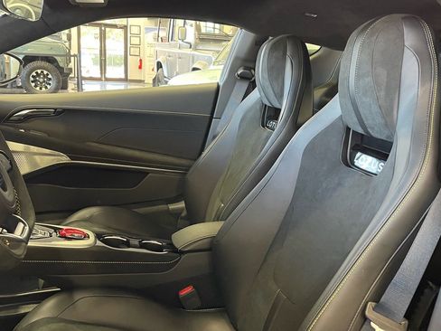 Used 2026 Lotus Emira SE image 31