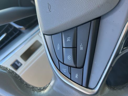 Used 2019 Cadillac XT5 Luxury image 21