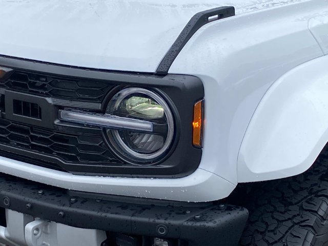 New 2026 Ford Bronco Raptor w/ Interior Carbon Fiber Pack AWD/4WD image 4