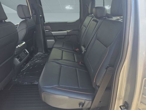 New 2025 Ford F150 Lariat w/ Equipment Group 501A Mid image 12