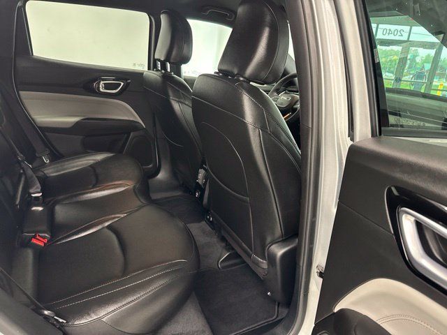 Used 2024 Jeep Compass Limited AWD/4WD image 27