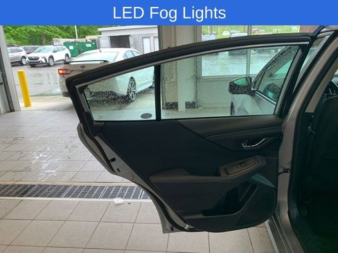 Used 2025 Subaru Legacy Premium AWD/4WD image 10