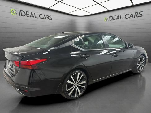 Used 2019 Nissan Altima 2.5 SR FWD image 5