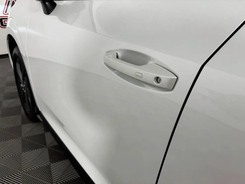 Used 2025 Nissan Murano SL AWD/4WD image 26