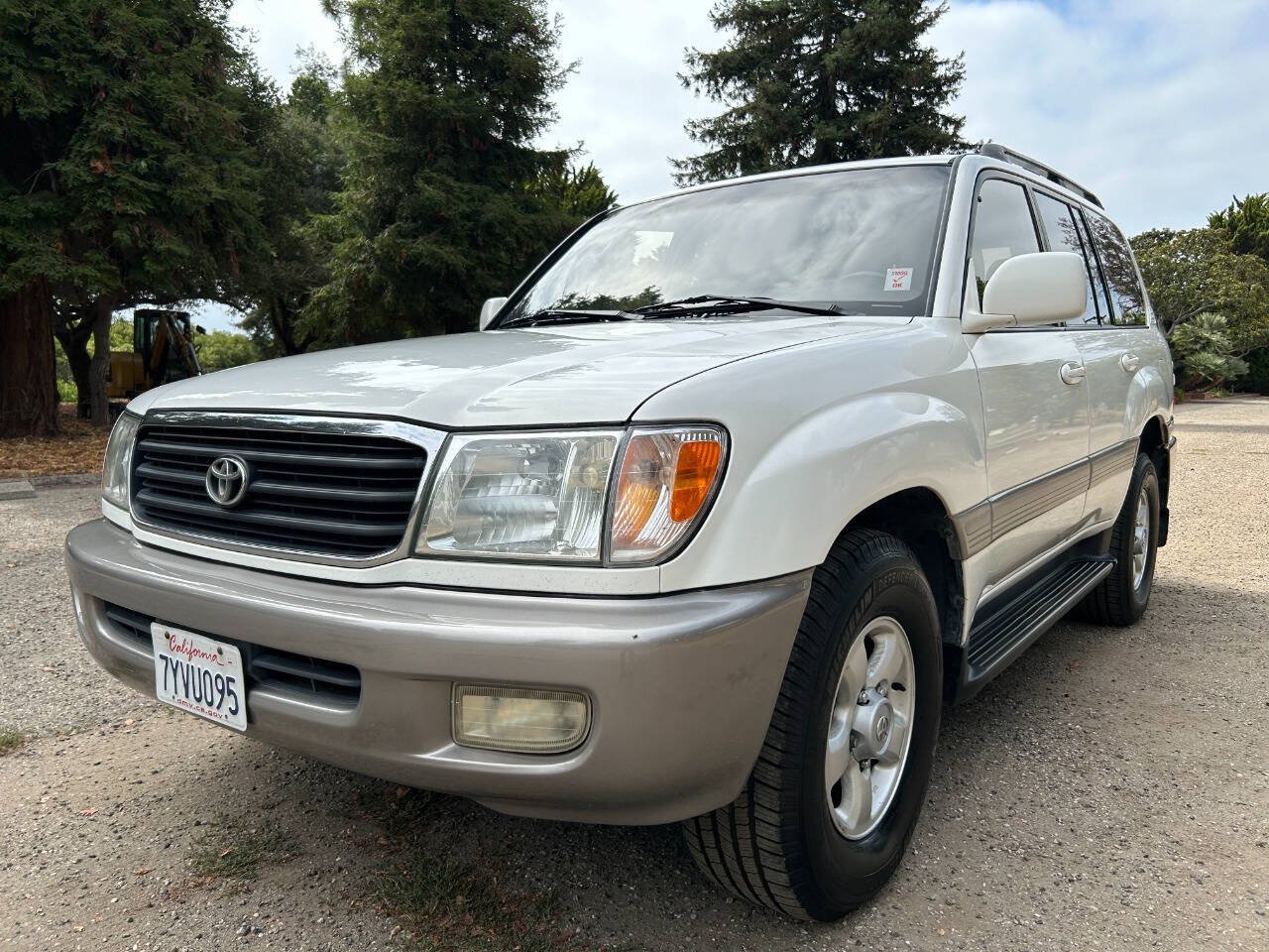 Used 1999 Toyota Land Cruiser AWD/4WD image 1
